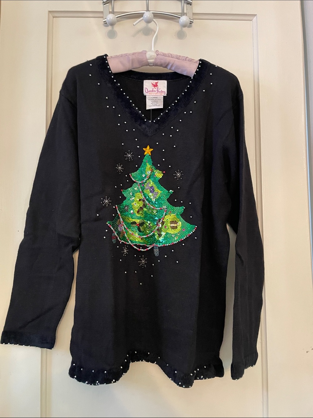 Vintage with Tags. Quacker Factory Black Sequin Christmas Tree V-Neck Sweater